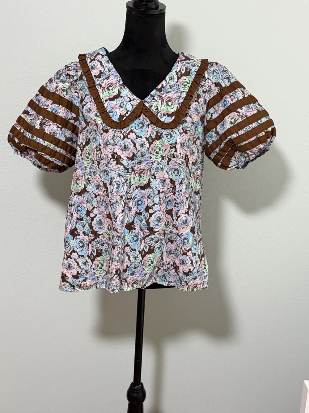 ENTRO Peter Pan Collar Floral Peasant Blouse - Medium